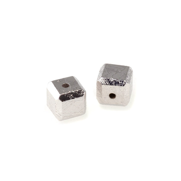 Muoinionalusta Meteorites 6mm Faceted Cube Beads - 2 Pack