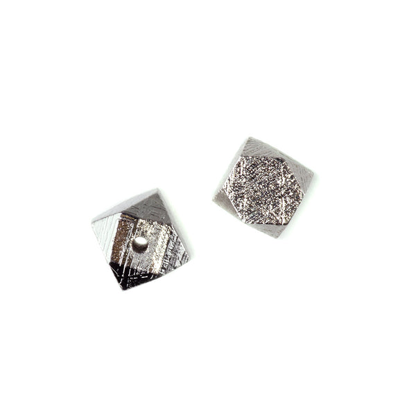 Muoinionalusta Meteorites 6mm Faceted Nugget Beads - 2 Pack