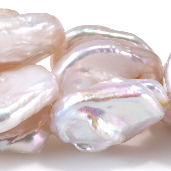Freshwater Pearl 15-17x18-22mm Pale Pink Flat Oval Beads - 15-16 Inch