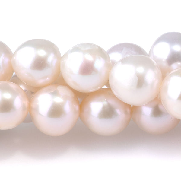 Freshwater Pearl 8mm White Round Pearls - 15-16 Inch